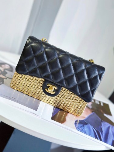 C*hanel Crossbody bag Top Quality HT 20231011-1 17CM