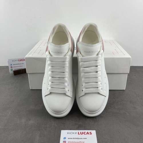 A*exander M*queen Sneaker KK20231011-2