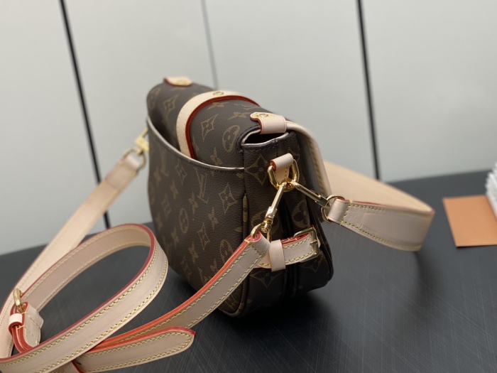 L*ouis V*uitton Crossbody bag Top Quality HT 20231011-66 20×16×7CM