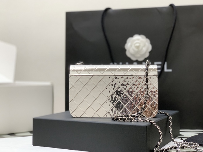 C*hanel Crossbody bag Top Quality HT 20231011-23 18CM