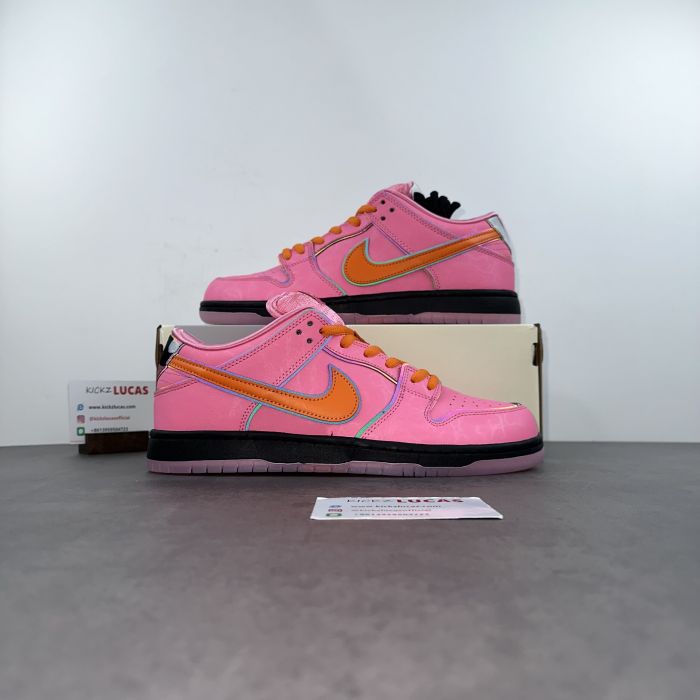 SB Dunk Low The Powerpuff Girls Blossom FD2631-600