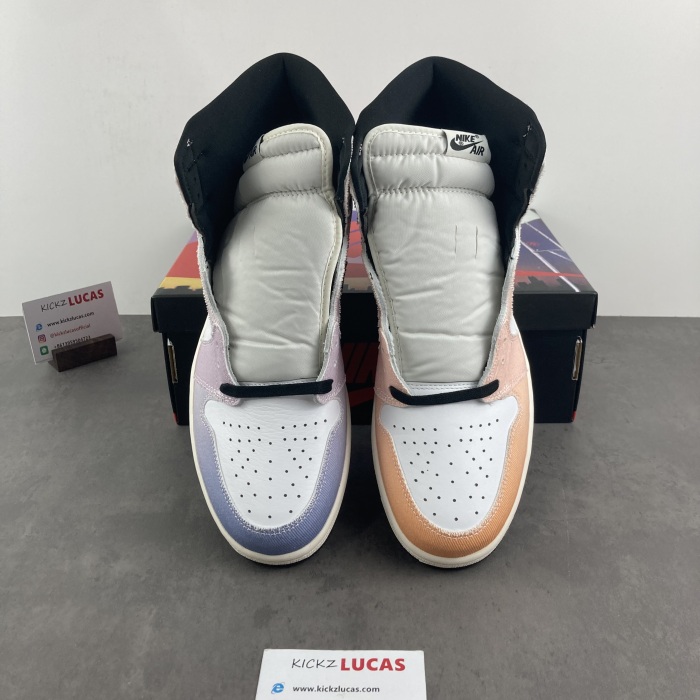 Air Jordan 1 Retro High OG Skyline DX0054-805