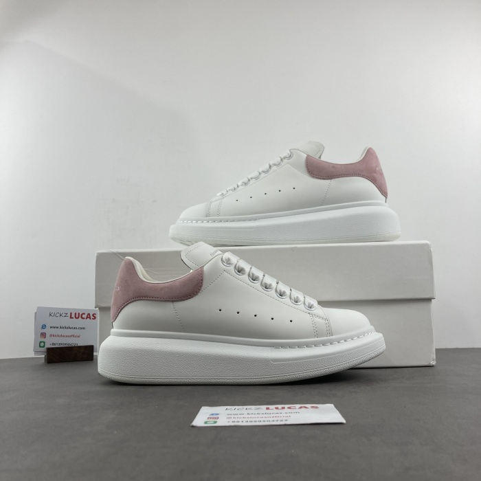 A*exander M*queen Sneaker KK20231011-2