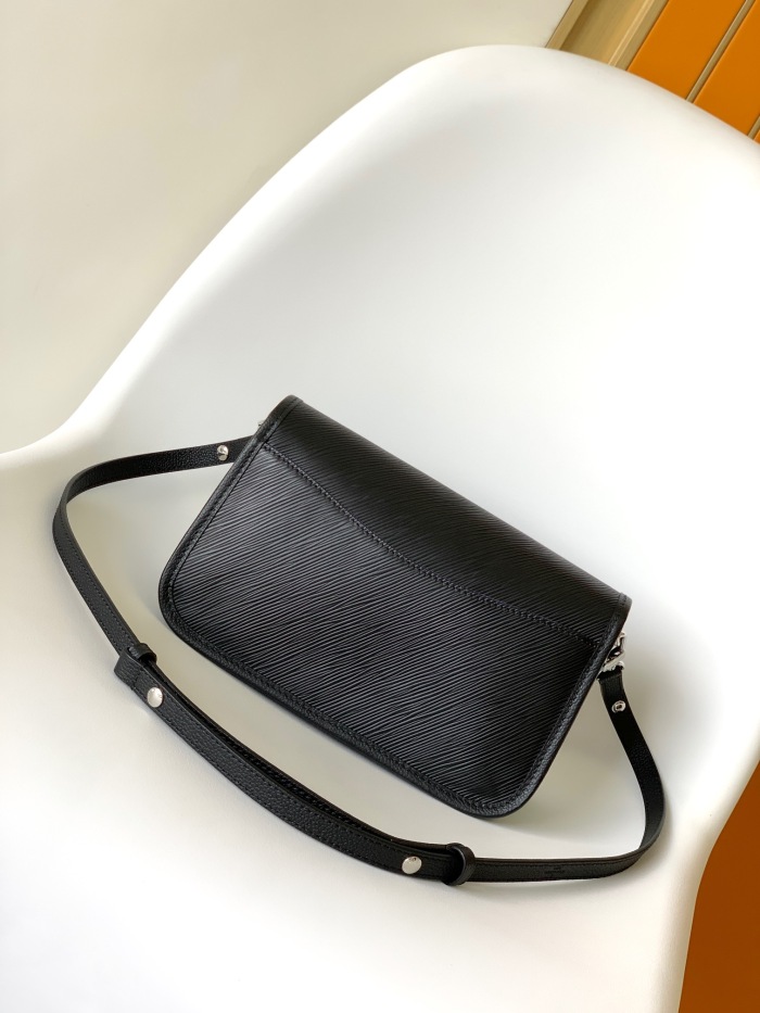 L*ouis V*uitton Crossbody bag Top Quality HT 20231011-82 24.5 x 15.5 x 9cm