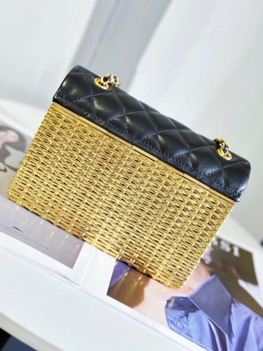C*hanel Crossbody bag Top Quality HT 20231011-1 17CM