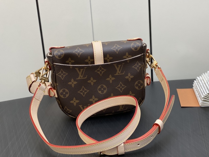 L*ouis V*uitton Crossbody bag Top Quality HT 20231011-66 20×16×7CM