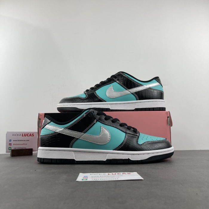 SB Dunk Low Diamond Supply Co. Aqua Blue  Style 304292-402