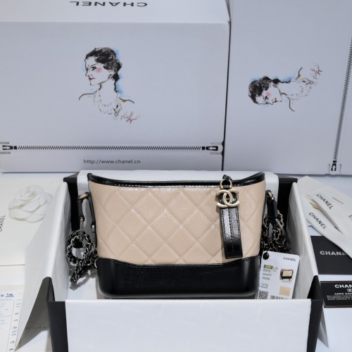 C*hanel Crossbody bag Top Quality HT 20231012-41 15×20×8cm