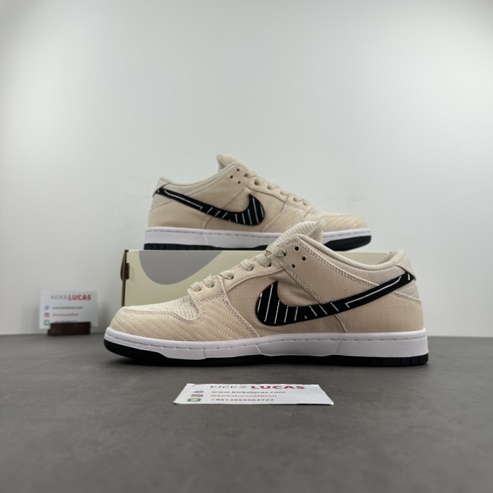 SB Dunk Low Albino & Preto  FD2627-200