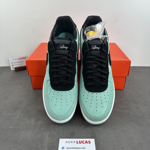 Tiffany & Co. x Nike Air Force 1 Low DZ1382-002