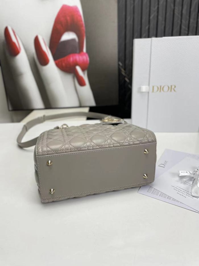 D*ior Handbag Top Quality HT 20231016-70 17*15*7 cm