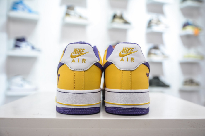 Air Force 1 Low Kobe FZ1151-100
