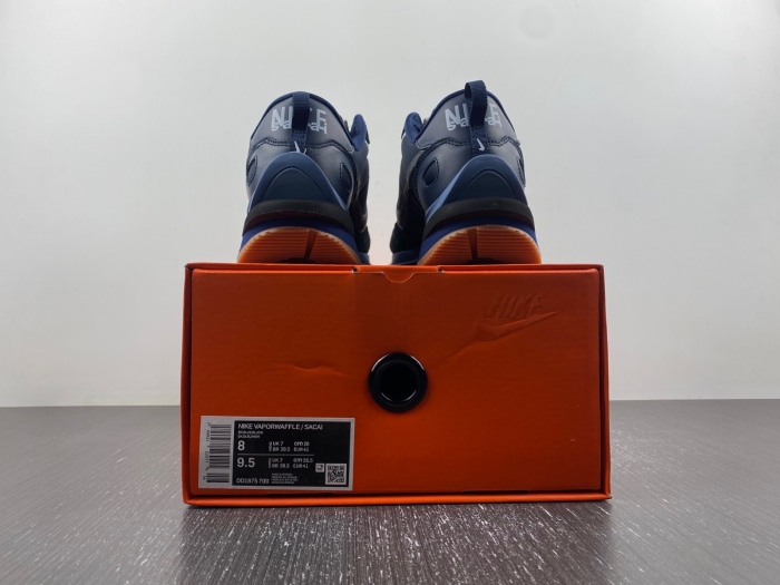 VaporWaffle Tour Blue sacai DD1875-700