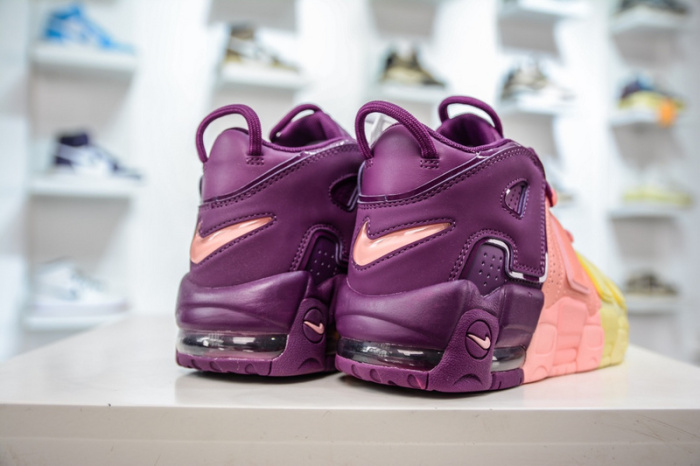 Air More Uptempo Tri-Color Tint AV8237-800