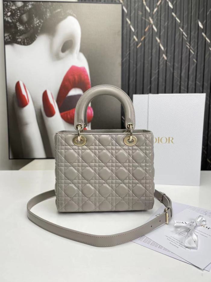D*ior Handbag Top Quality HT 20231016-70 17*15*7 cm