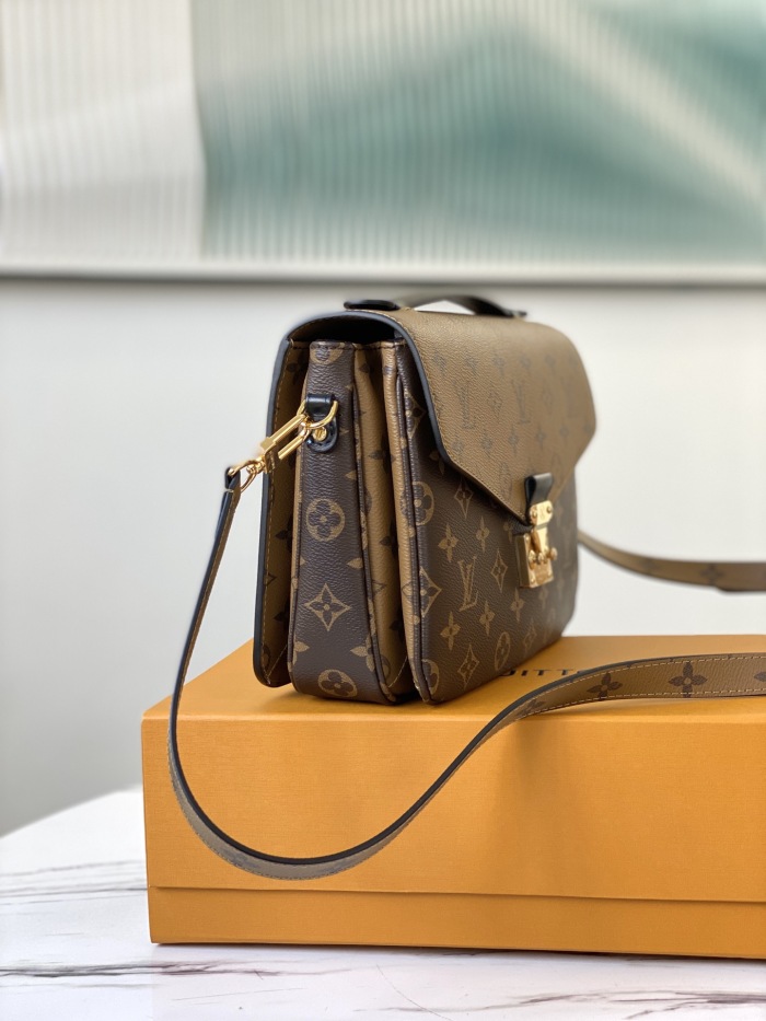 L*ouis V*uitton Crossbody bag Top Quality HT 20231016-7 25 x 19 x 9 CM