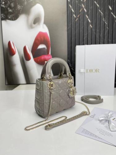 D*ior Handbag Top Quality HT 20231016-68 17*15*7 cm