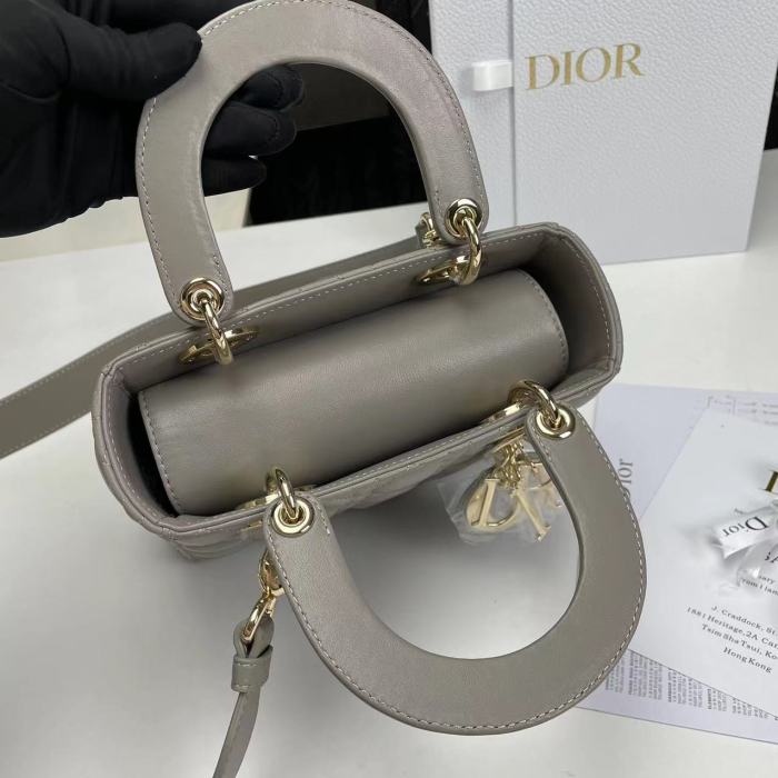 D*ior Handbag Top Quality HT 20231016-69 17*15*7 cm
