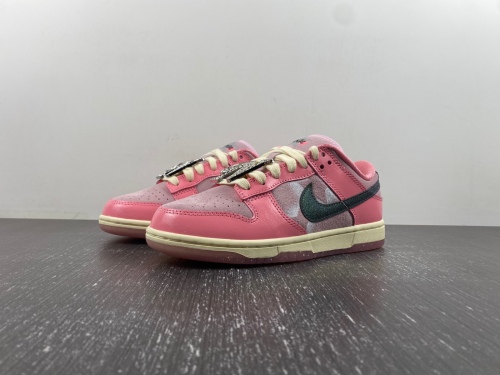 Dunk Low LX Barbie  FN8927-621