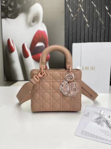 D*ior Handbag Top Quality HT 20231016-57 17*15*7 cm