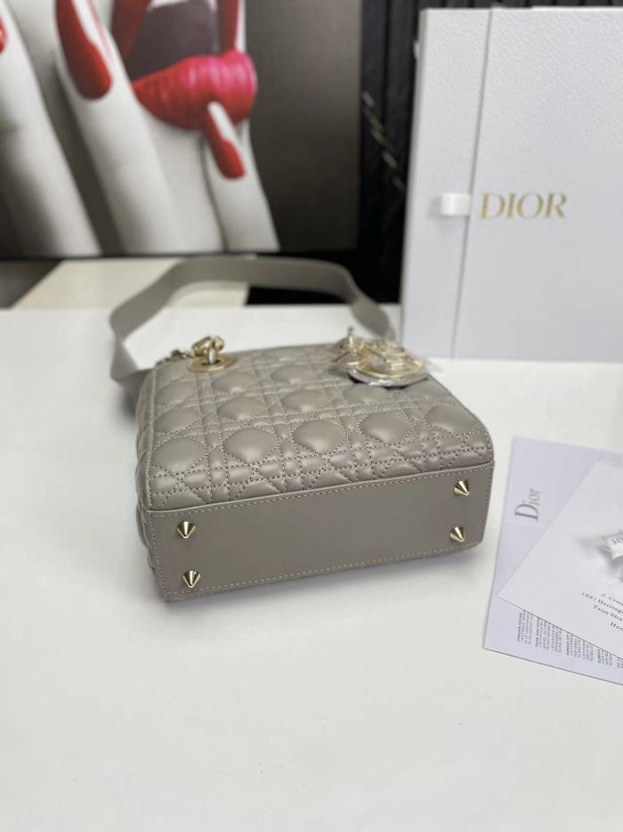 D*ior Handbag Top Quality HT 20231016-69 17*15*7 cm