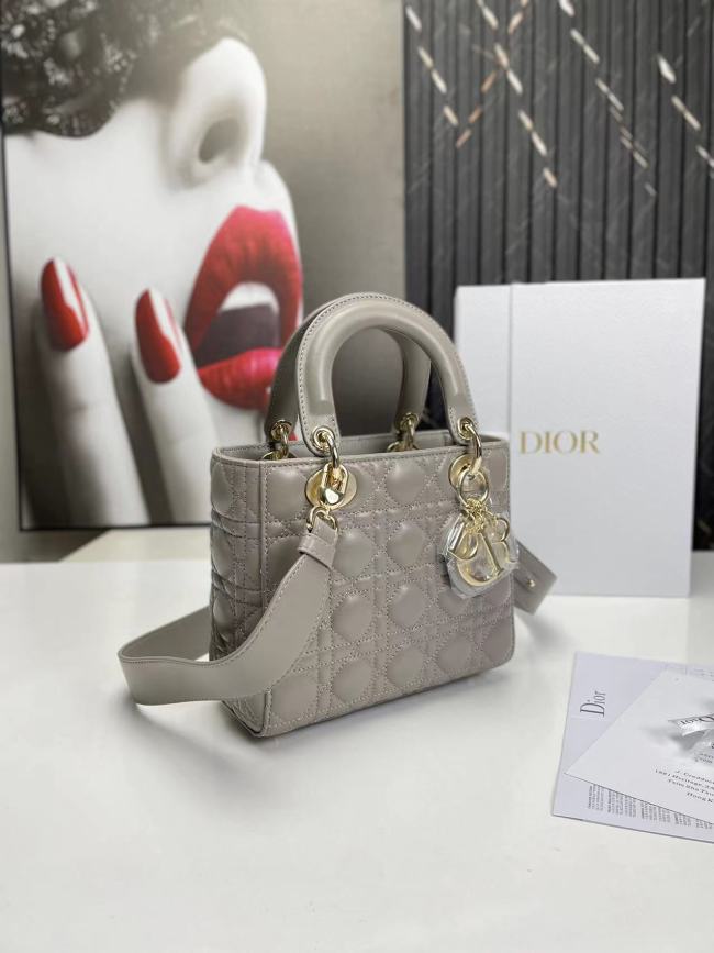D*ior Handbag Top Quality HT 20231016-69 17*15*7 cm
