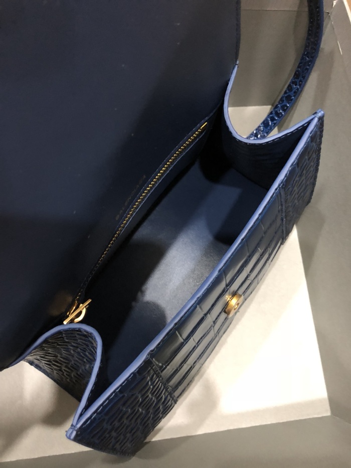 B*alenciaga Crossbody bag Top Quality HT 20231017-114 31*20*12
