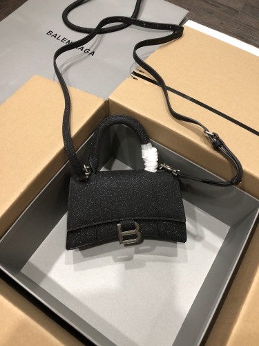 B*alenciaga Crossbody bag Top Quality HT 20231017-101 31*20*12