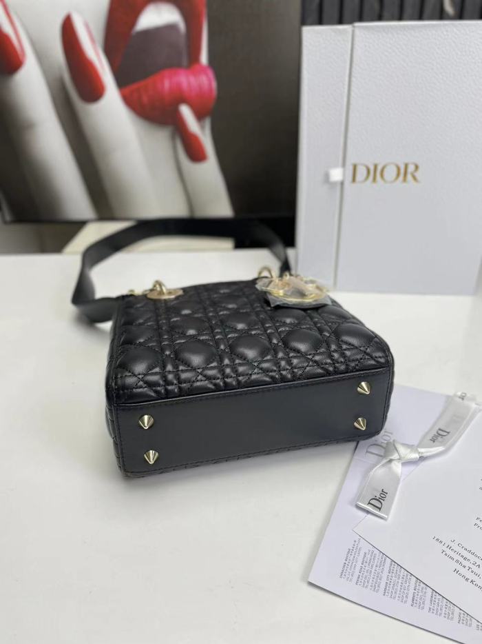 D*ior Handbag Top Quality HT 20231017-1 20x17x9 cm