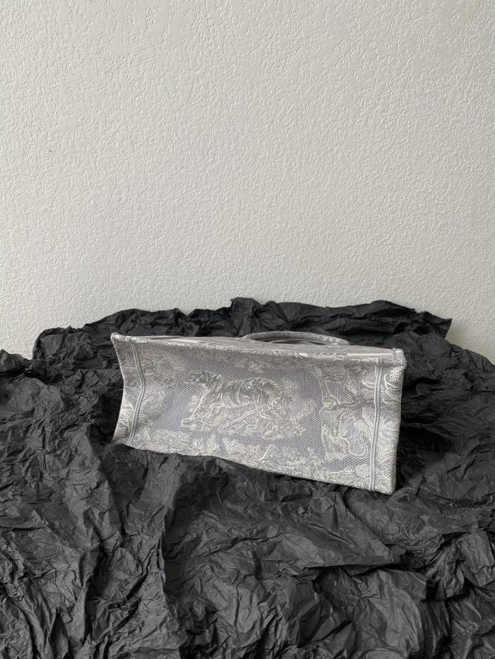 D*ior Handbag Top Quality HT 20231017-64 41.5*38*18 cm