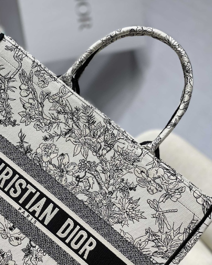 D*ior Handbag Top Quality HT 20231017-41 41.5*35 cm