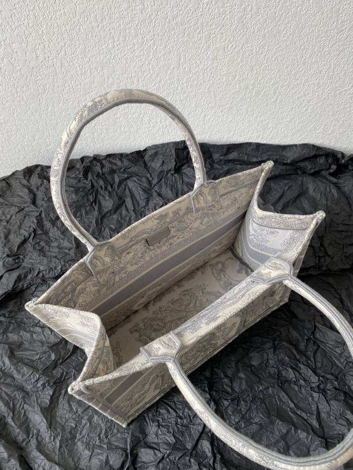 D*ior Handbag Top Quality HT 20231017-62 41.5*38*18 cm