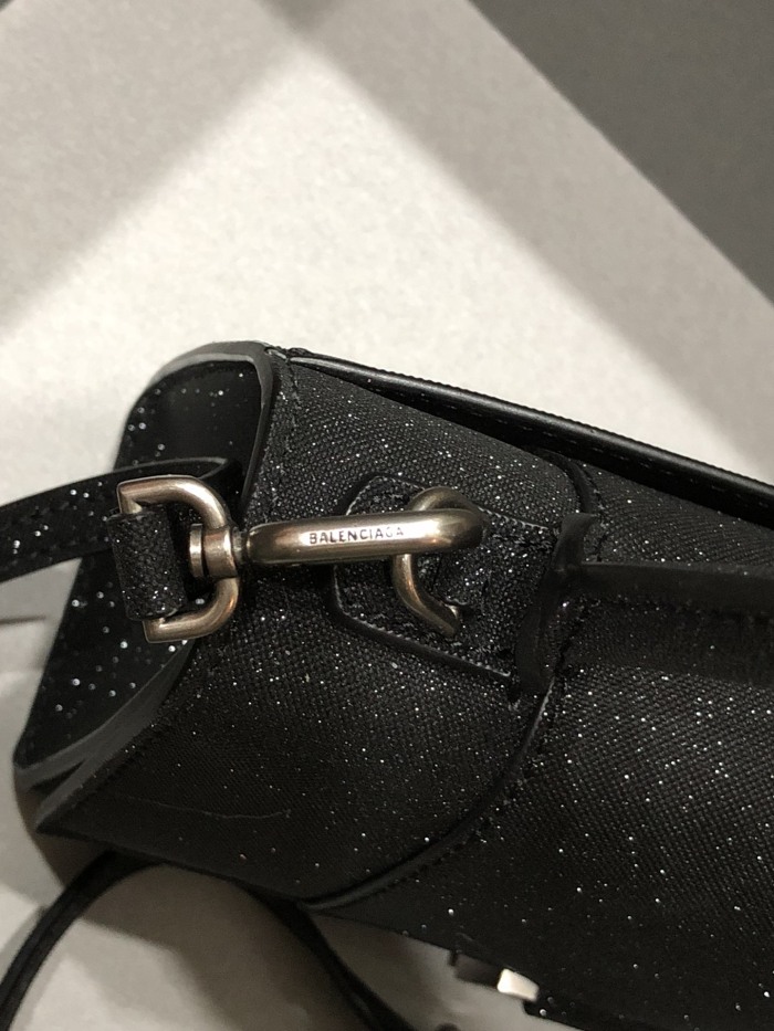B*alenciaga Crossbody bag Top Quality HT 20231017-101 31*20*12