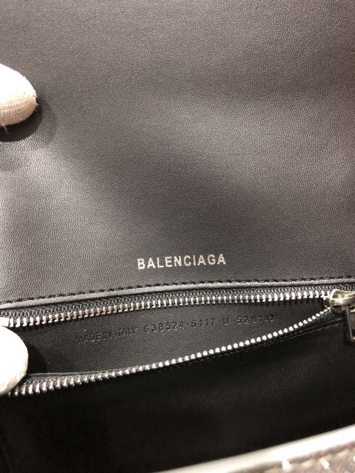 B*alenciaga Crossbody bag Top Quality HT 20231017-100 31*20*12