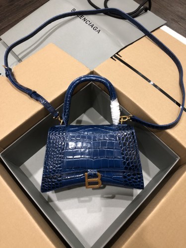 B*alenciaga Crossbody bag Top Quality HT 20231017-114 31*20*12