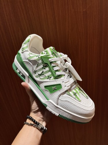 Men L*ouis V*uitton Top Sneaker Trainer RR20231017-23