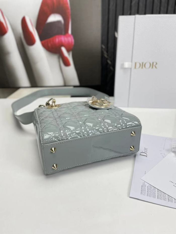 D*ior Handbag Top Quality HT 20231017-11 20x17x9 cm