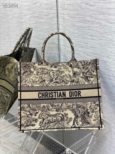 D*ior Handbag Top Quality HT 20231017-40 41.5*35 cm