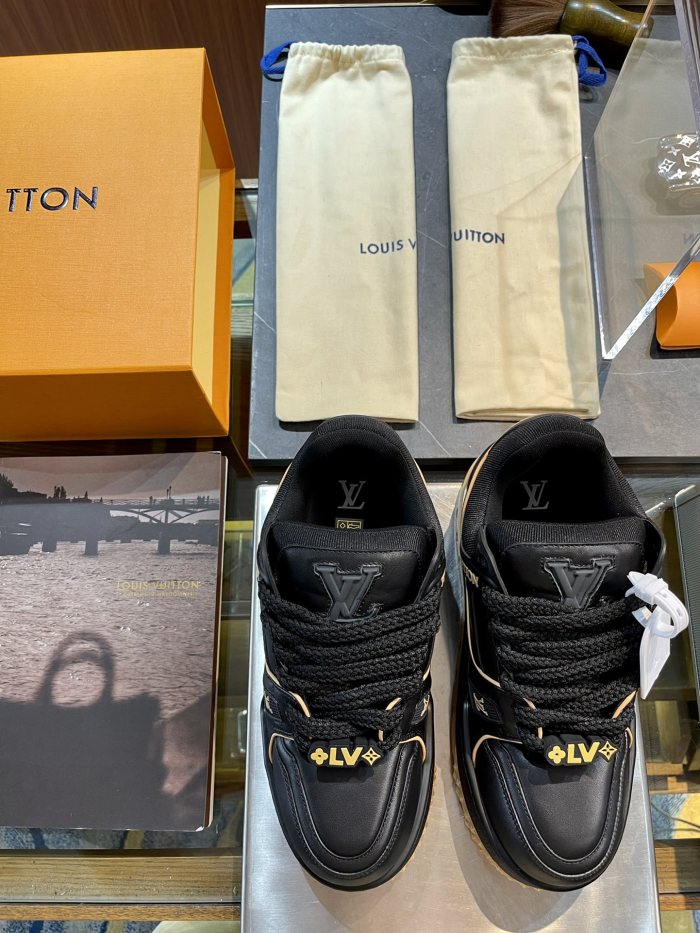 Men L*ouis V*uitton Top Sneaker Trainer RR20231017-30