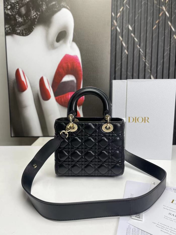 D*ior Handbag Top Quality HT 20231017-1 20x17x9 cm
