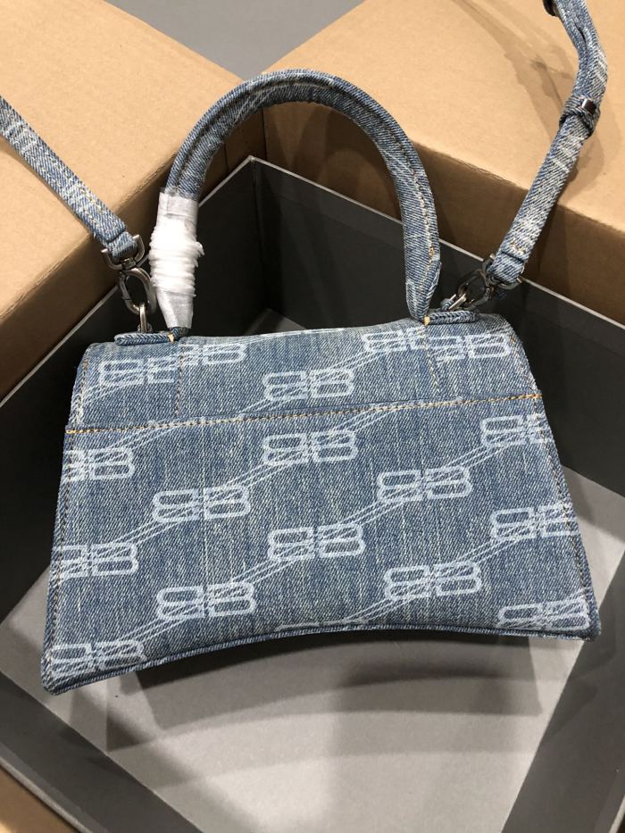 B*alenciaga Crossbody bag Top Quality HT 20231017-111 31*20*12