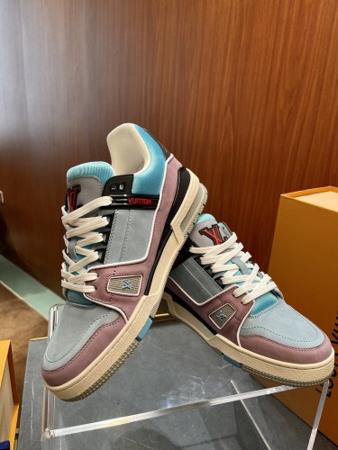 Men L*ouis V*uitton Top Sneaker Trainer RR20231017-5