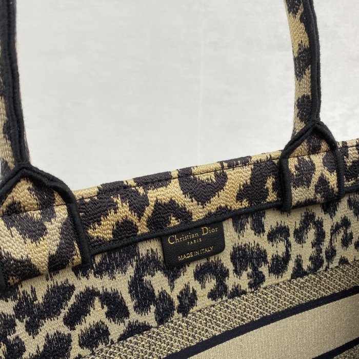 D*ior Handbag Top Quality HT 20231017-67 41.5*38*18 cm