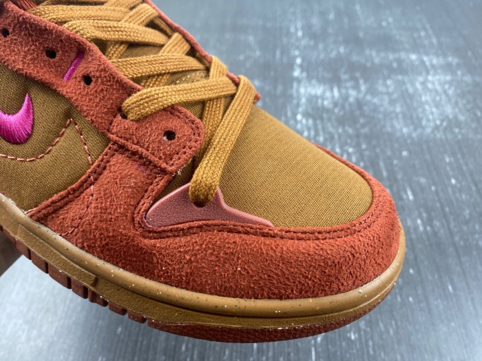 Dunk Low Disrupt 2 Desert Bronze Pink Prime  DH4402-200