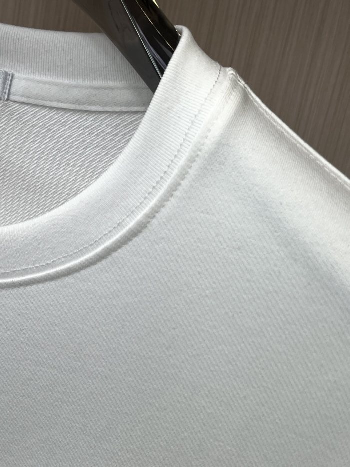 L*ouis V*uitton H*earts Hoodie Top Quality AZ 20231018-11