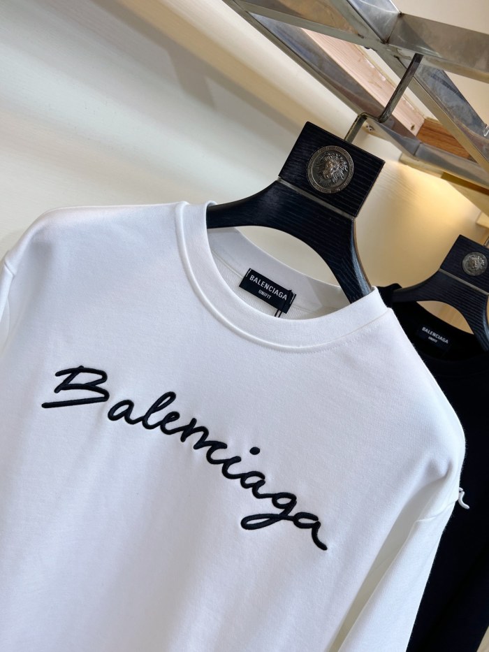 B*alenciaga Hoodie Top Quality AZ 20231018-34