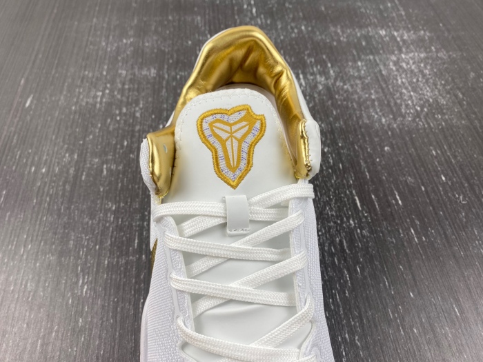 Kobe 8 Protro Gold FV6325-100