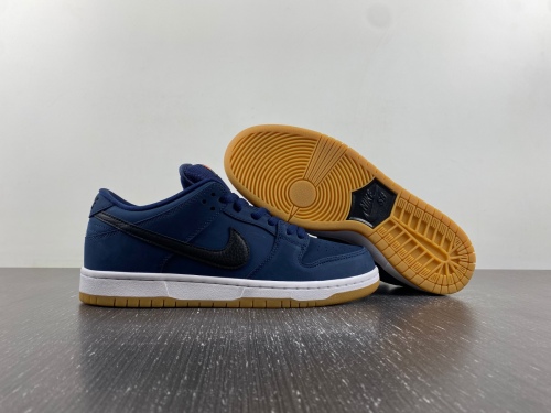 SB Dunk Low Navy Black Gum  CW7463-401