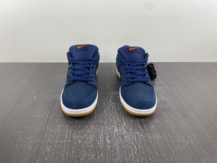 SB Dunk Low Navy Black Gum  CW7463-401