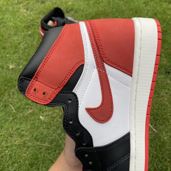 Air Jordan 1 Retro High Track Red 555088-112